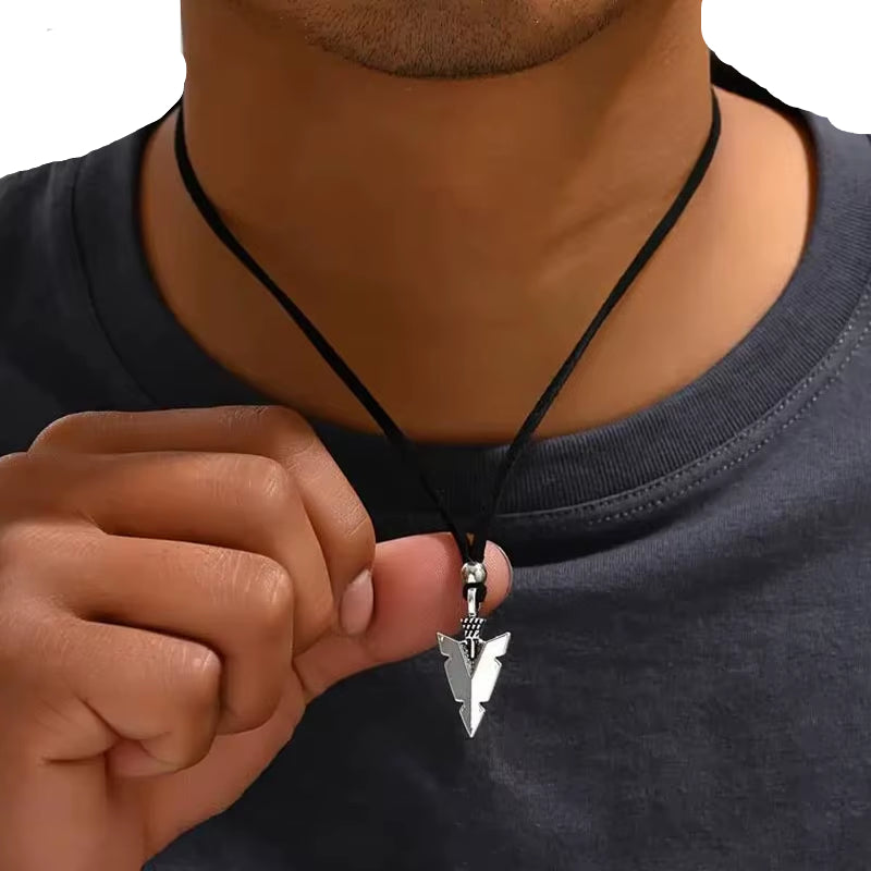 Retro Black Punk Triangle Arrow Pendant with Rope Necklace Accessories for Men N0472