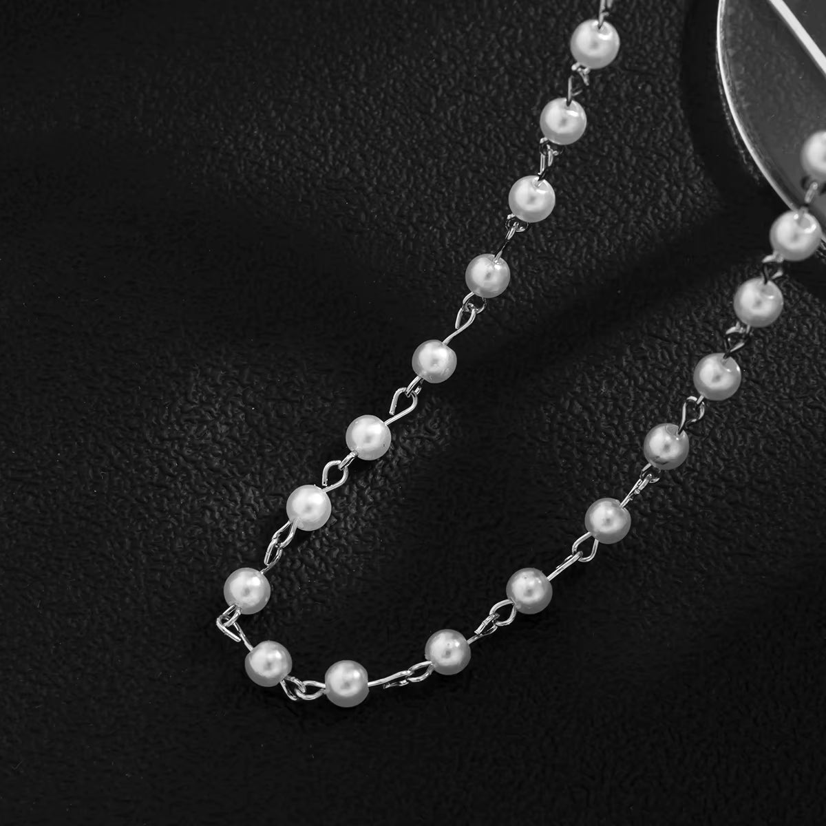 Small Imitation Pearl Beads Chain Short Choker Necklace for Men Trendy Beaded Chain Necklace on Neck 2023 Fashion Jewelry Collar